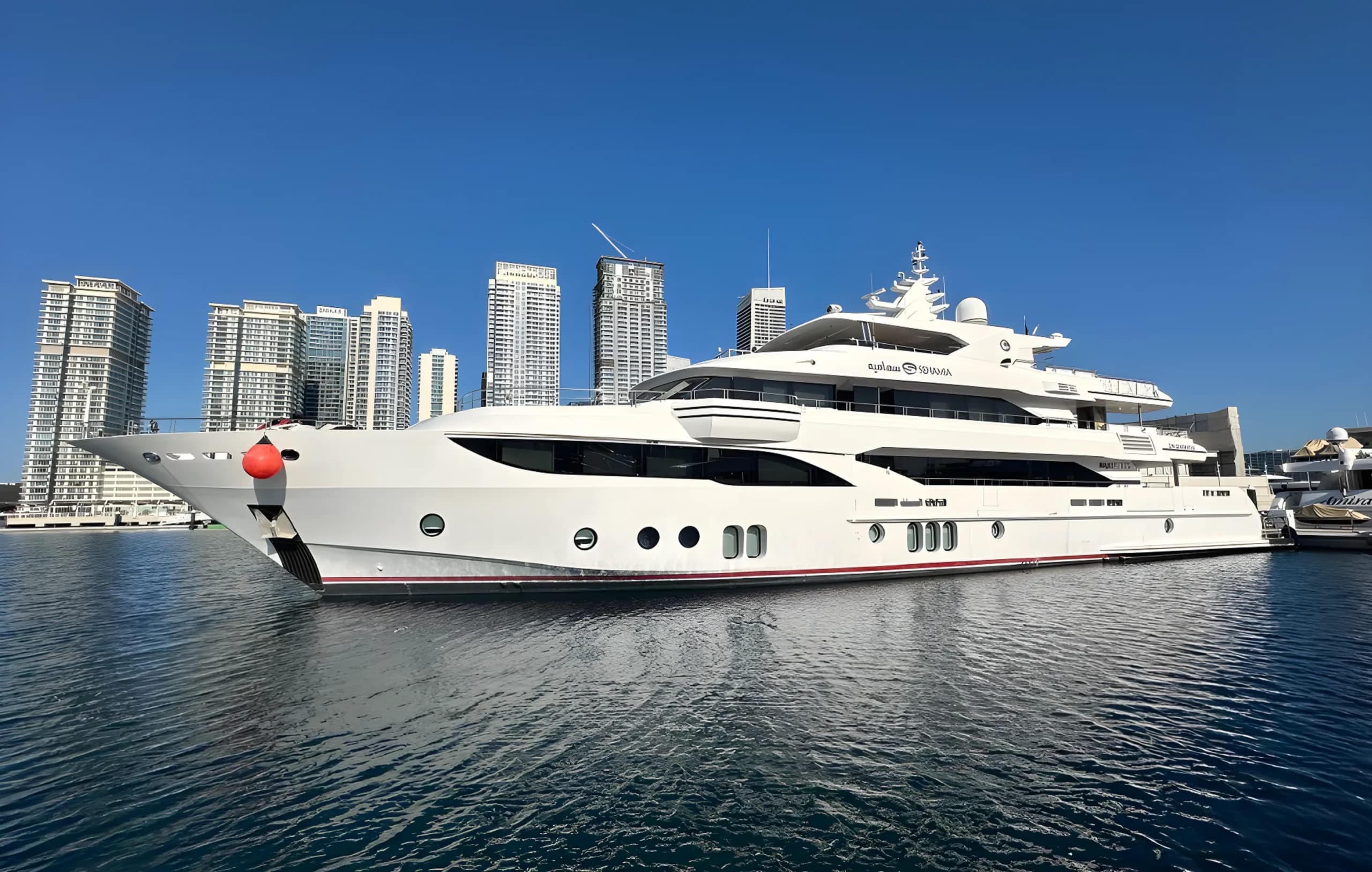 Majesty 155 - Exterior View
